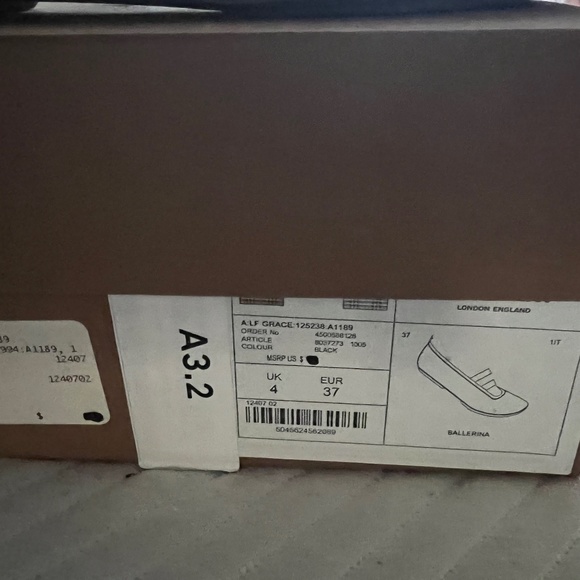 Burberry ballerina flats - Picture 1 of 3